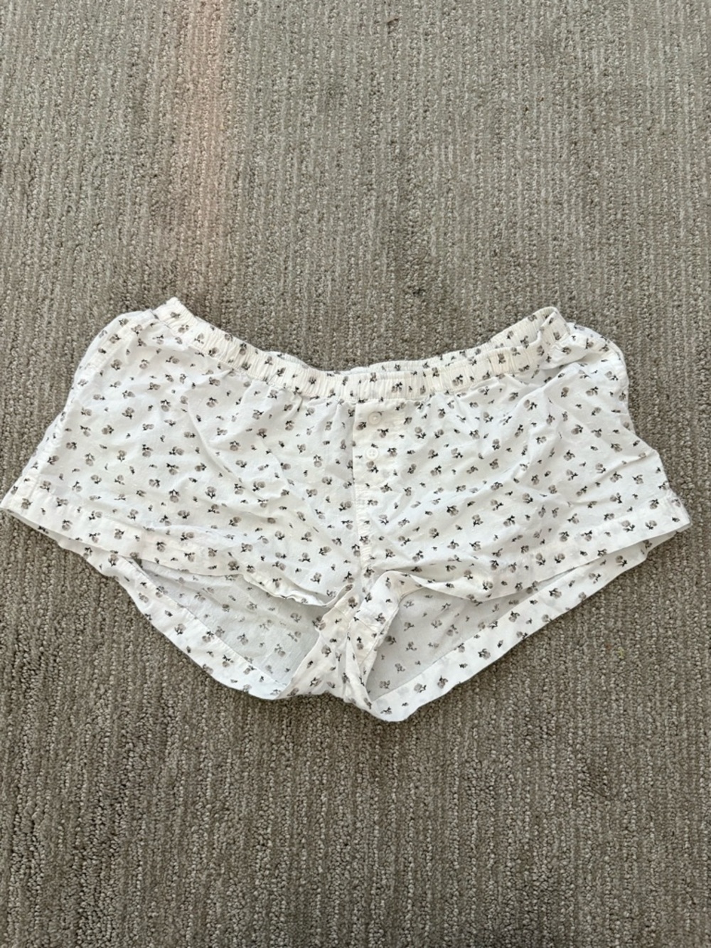 BRANDY MELVILLE SHORTS